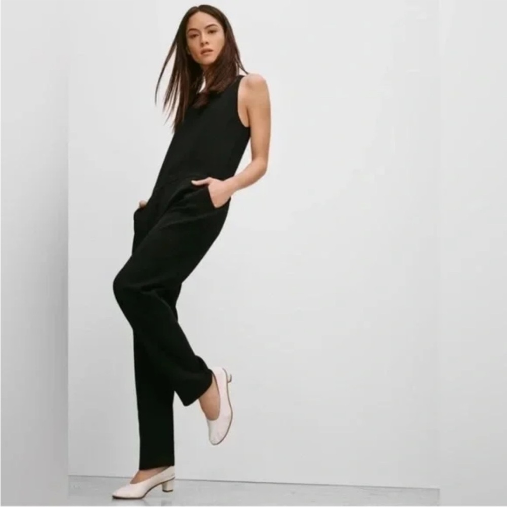 Aritzia Babaton Branson Round Neck Sleeveless Jumpsuit